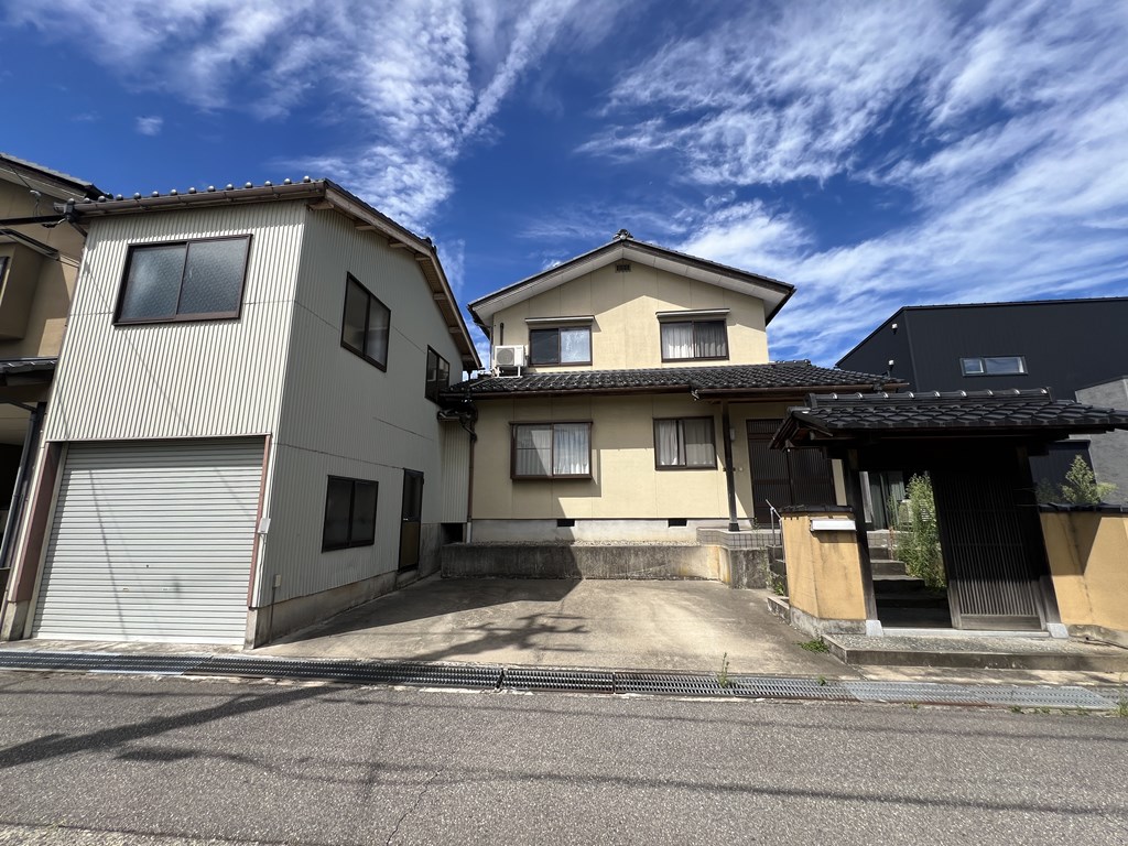 【中古一戸建】<BR>白山市橋爪町